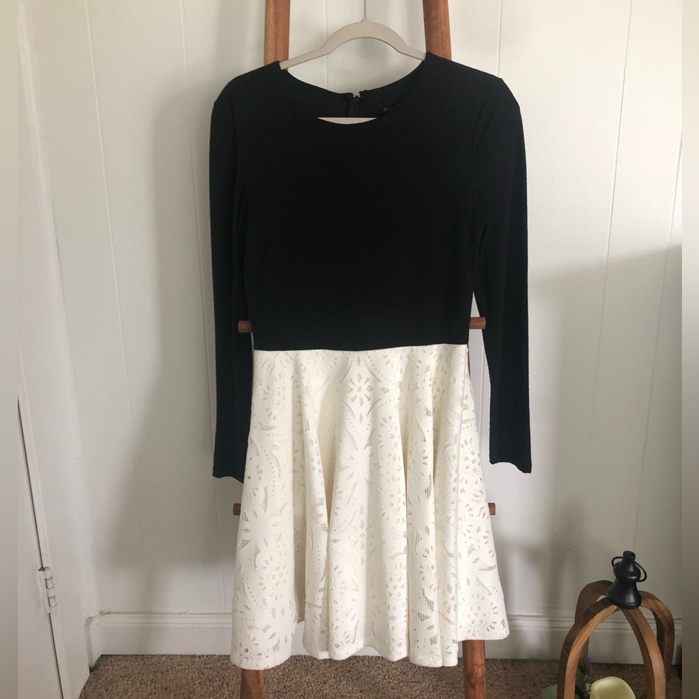 Modest dress